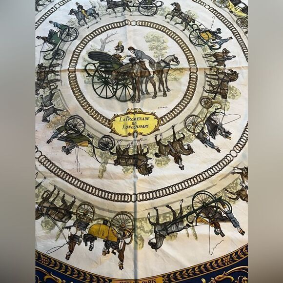 AUTH HERME SCARF, 100% SILK- La Promenade De Longchamps - Picture 3 of 6